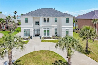 251 Oakmont Dr, New Orleans, LA 70128