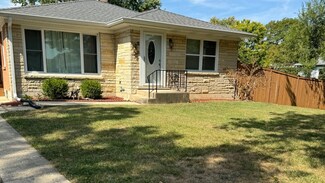 108 S Wisconsin Ave, Addison, IL 60101