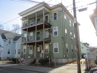 86 Timson St, Lynn, MA 01902