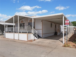 22020 Nisqually Rd Unit 3, Apple Valley, CA 92308