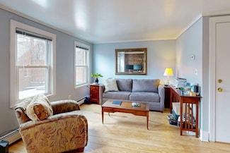 26 Unity St Unit 5, Boston, MA 02113