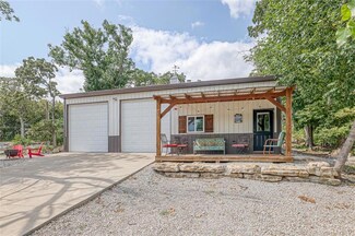 17 Elm Ln, Lacygne, KS 66040