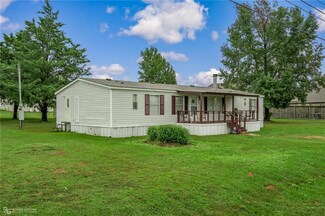 8619 Tall Pines Rd, Haughton, LA 71037