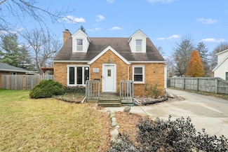 1413 Sunnyside Dr, Kalamazoo, MI 49048