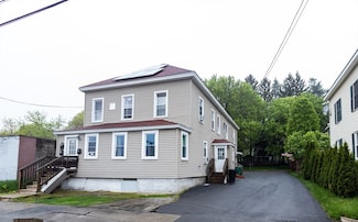 116-118 Lawrence St, Clinton, MA 01510