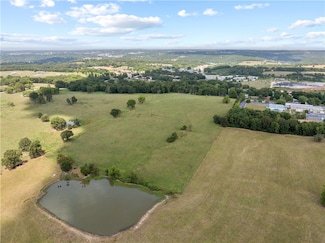 501 Rathel, Harrison, AR 72601