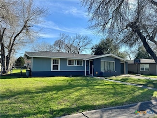 4912 Evergreen St, Victoria, TX 77904