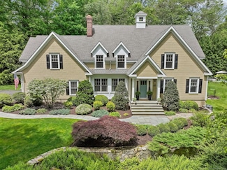 110 Florence Ln, Fairfield, CT 06824
