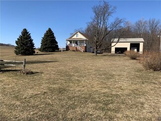 2381 Mills Rd, Weedsport, NY 13166
