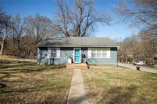 5500 Ditzler Ave, Raytown, MO 64133