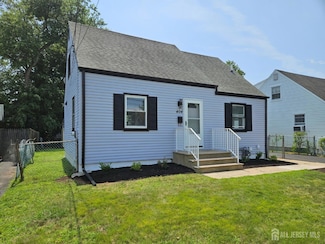 404 Edgeworth St, Middlesex, NJ 08846