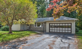 39 Kendall Rd, Keene, NH 03431