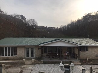 4154 8th Street Rd, Huntington, WV 25701