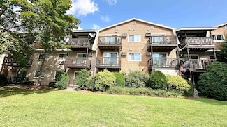 310 Brook Village Rd Unit U12, Nashua, NH 03062