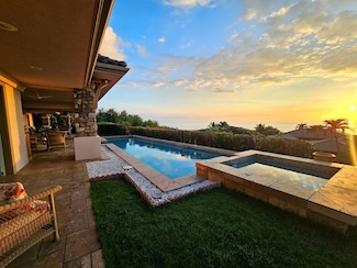 78-7043 Mololani St, Kailua Kona, HI 96740