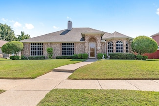 3010 Chalkstone Dr, Rowlett, TX 75088