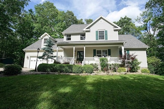 328 Wildwood Dr, Horner, WV 26372