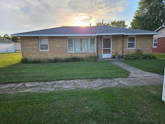 606 N Race St, Monon, IN 47959