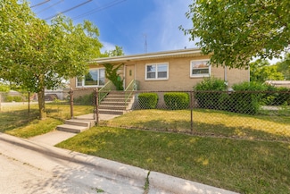 715 Water St, Joliet, IL 60436