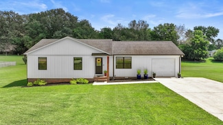 193 Timberlake Dr, Estill Springs, TN 37330