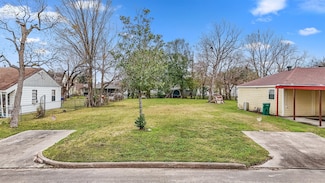 609 James St, Pasadena, TX 77506