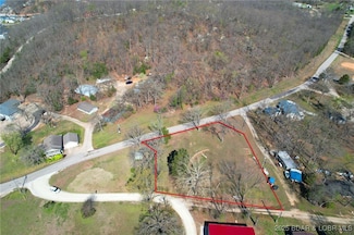 1646 Purvis Rd, Sunrise Beach, MO 65079