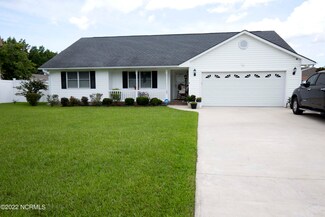 503 Red Fox Ct, Havelock, NC 28532