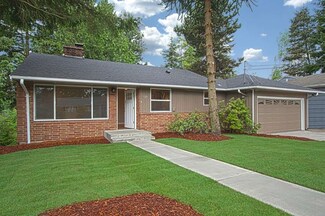 19271 Burke Ave N, Shoreline, WA 98133