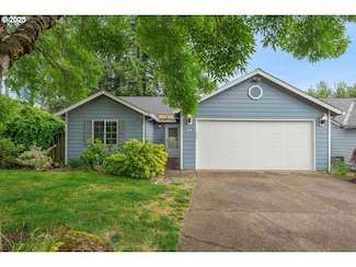 319 NW Angela Ln, Hillsboro, OR 97124