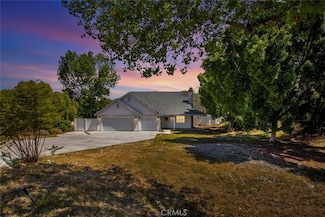 4470 Watkins Dr, Riverside, CA 92507