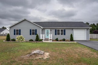 500 14th St, Grottoes, VA 24441