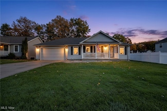 6363 Valley Ranch Dr, Maple Heights, OH 44137