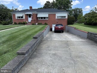 205 Pine St, Chestertown, MD 21620