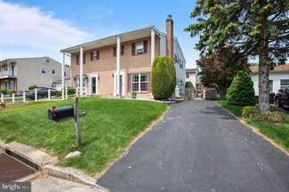 617 E Wiltshire Dr, Wallingford, PA 19086