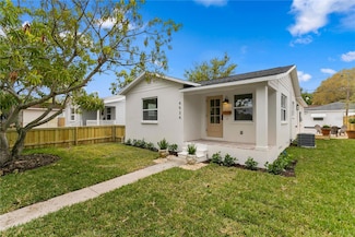 4934 Doctor Martin Luther King Junior St N, St. Petersburg, FL 33703