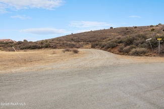 757 S Apache Knolls Trail, Dewey-Humboldt, AZ 86327