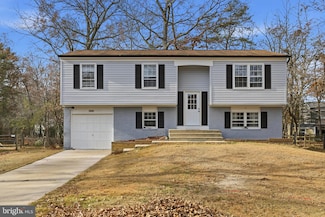 1003 Poston Dr, Waldorf, MD 20602