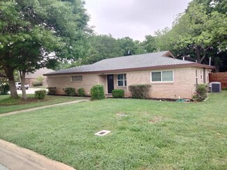 1232 Harris Ave, Hurst, TX 76053