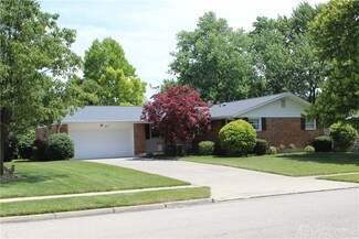 317 Reichard Dr, Vandalia, OH 45377