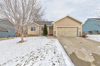 5425 SE 25th St, Des Moines, IA 50320