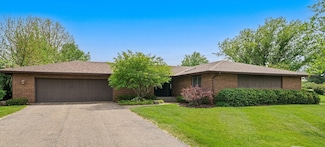 7298 Vista Dr, Stillman Valley, IL 61084