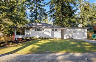 1454 N 143rd St, Seattle, WA 98133