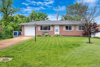 4324 Forest Dale Dr, Saint Louis, MO 63125