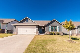 6708 S 20th St, Broken Arrow, OK 74011