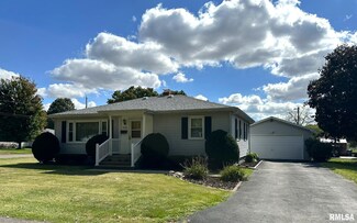 510 W Sanborn St, Galesburg, IL 61401