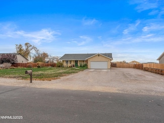 215 Hunter Park Way, Fallon, NV 89406