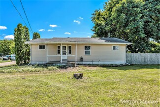9621 Belding Rd, Belding, MI 48809