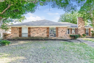 4622 Burdock Dr, Garland, TX 75043