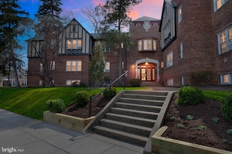 208 Farragut St NW Unit 207, Washington, DC 20011