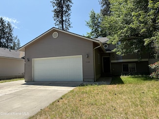 5188 E Woodland Dr, Post Falls, ID 83854